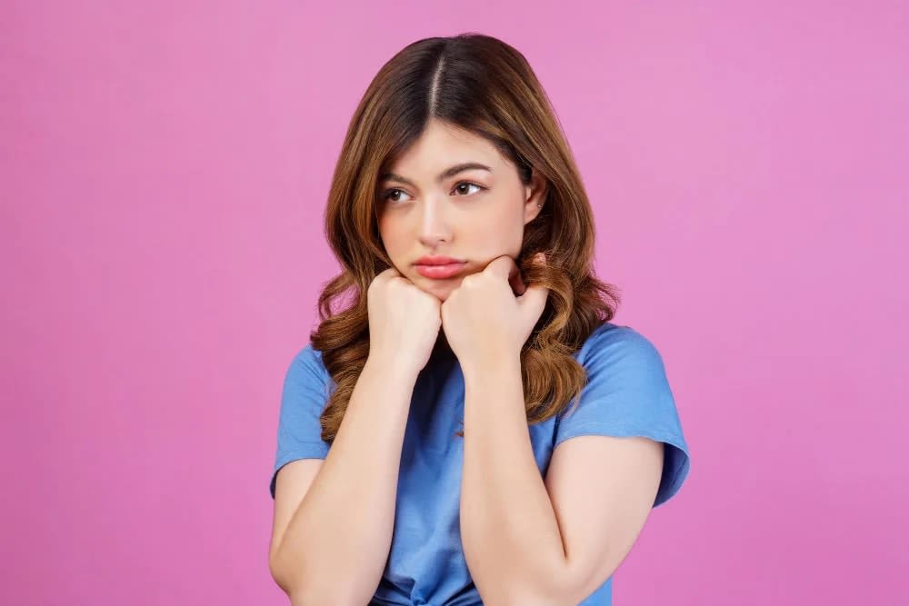 Grow Your Confidence: Secrets to Overcome Shyness and Awkwardness Around Your Crush