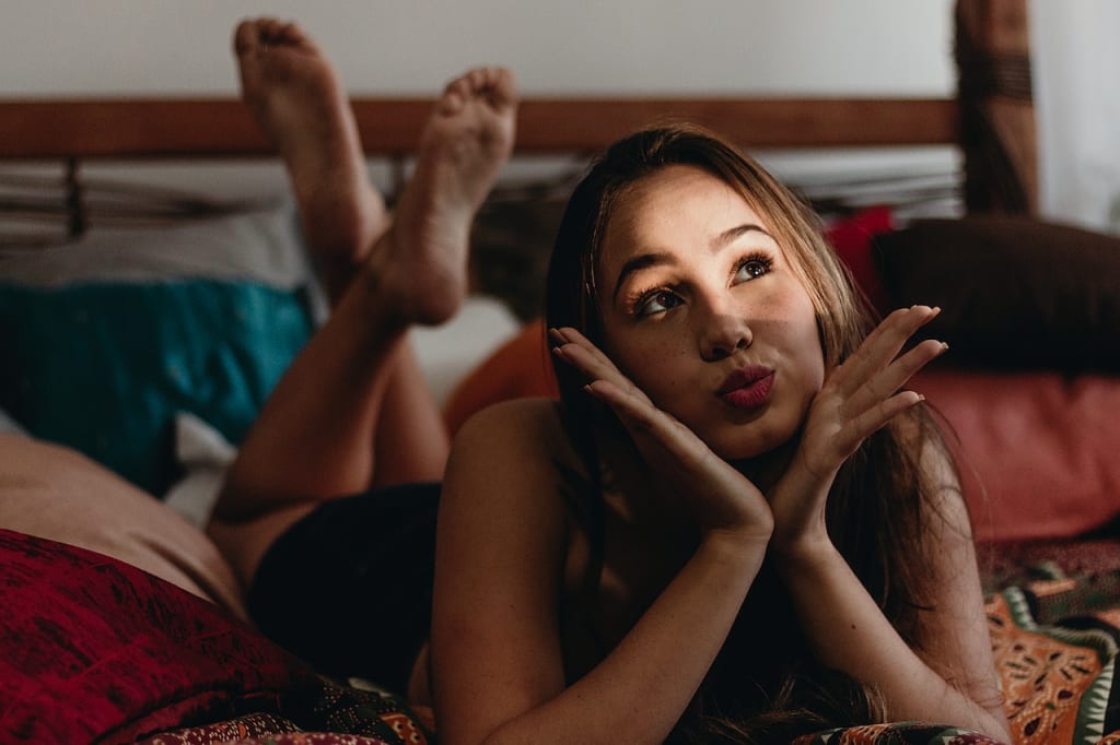 Unveiling Sensuality: The Photographer's Guide to Capturing Sexy Pictures of a Female Model