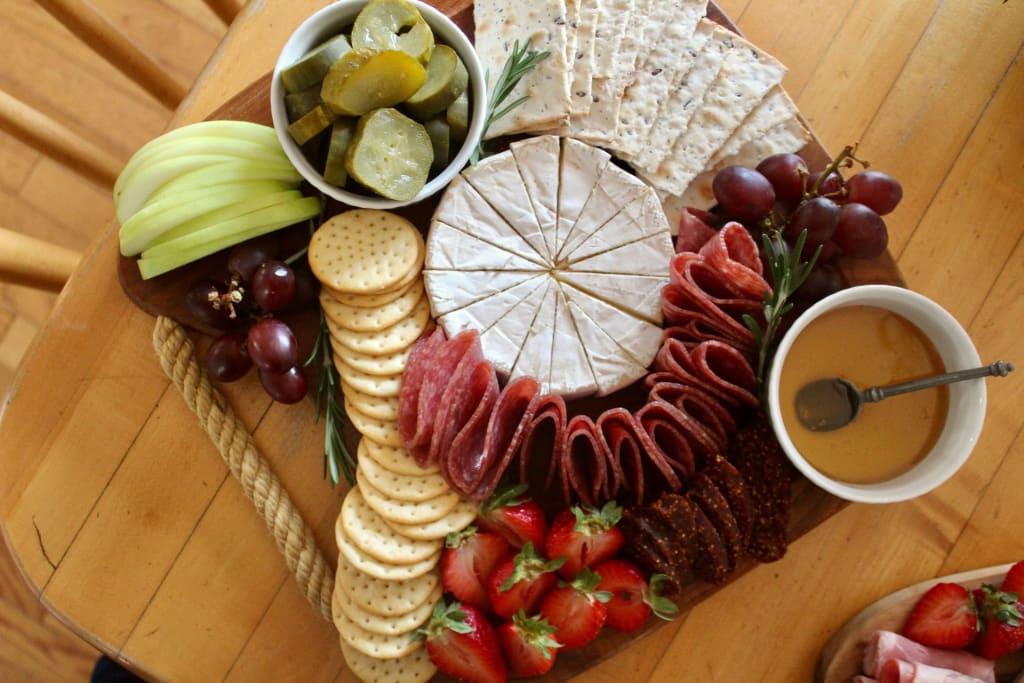 The Anatomy of a Perfect Charcuterie Board: Hosting Secrets Revealed