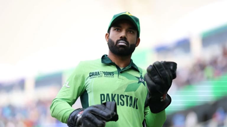Mohammad Rizwan vs NCCIA: Why His Seized Phone Is at the Center of a Growing Pakistan Cricket Controversy