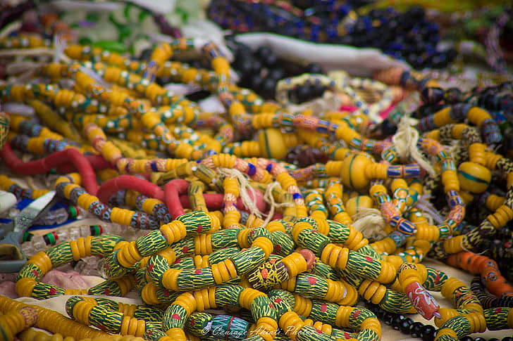 Krobo Beads: Ghana's Powdered-Glass Jewellery gallery image 3