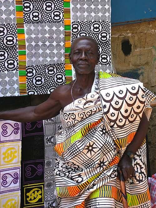 Adinkra Cloth: Symbols in Print gallery image 1