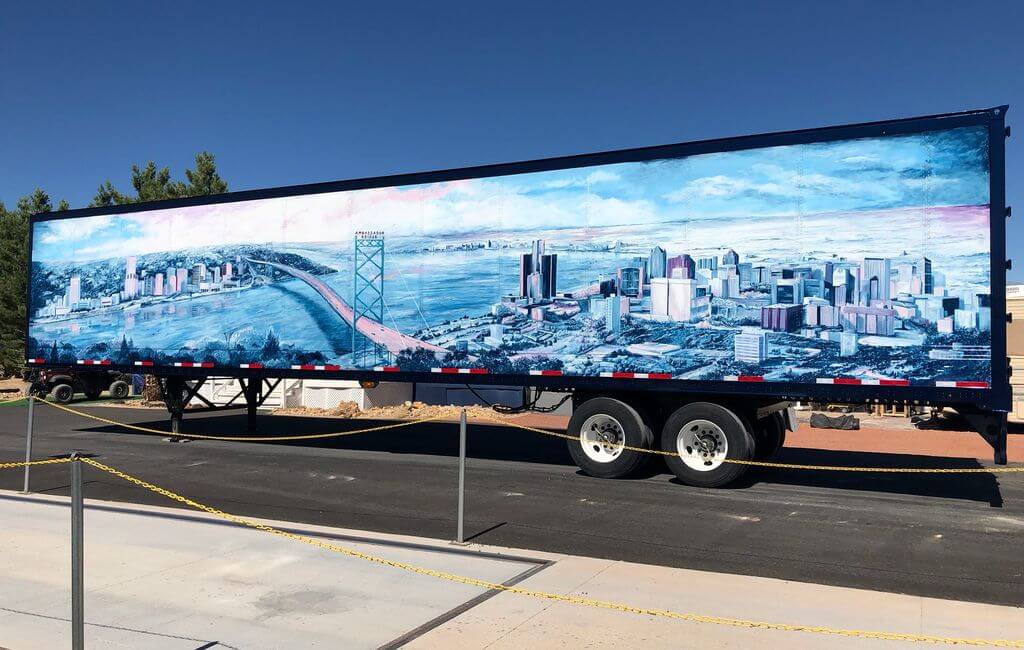 A unique handpainted fleet (775) 5376020 Top Notch Carrier