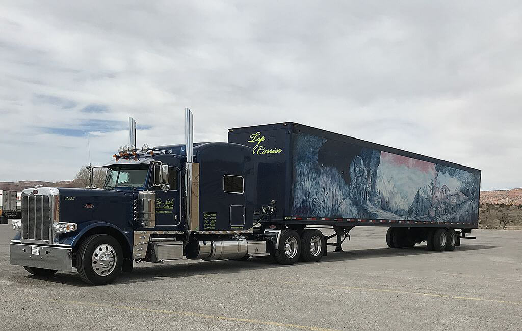 A unique handpainted fleet (775) 5376020 Top Notch Carrier