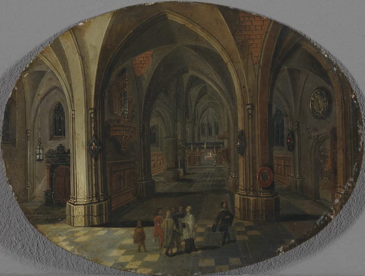 Nächtliche Besucher mit Geistlichem in einer gotischen Kirche