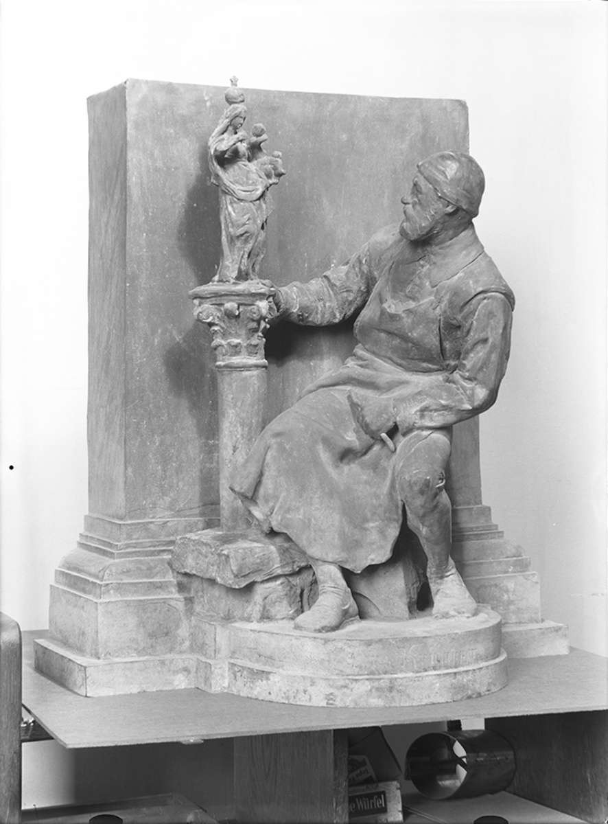 Denkmal für den Bildhauer Hans Krumpper