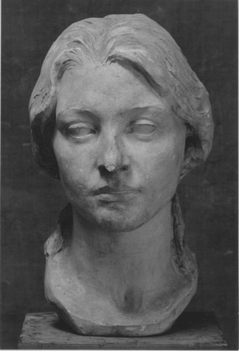 Clara Lewicki (1881–?)