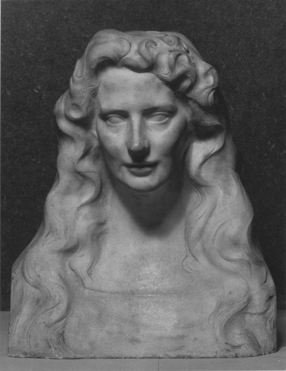Büste einer jungen Frau