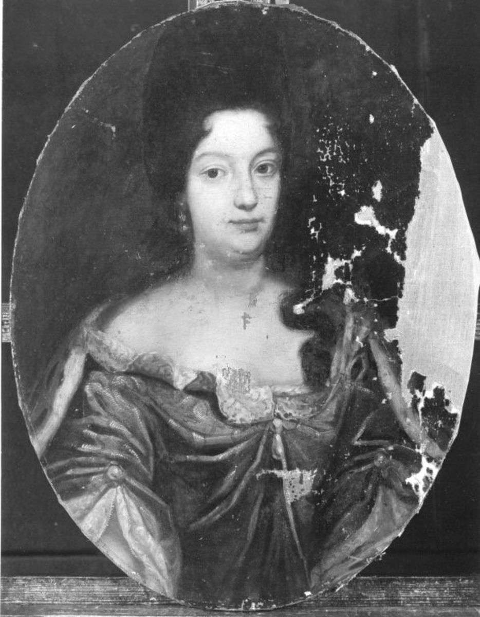 Prinzessin von Carignan (oval)