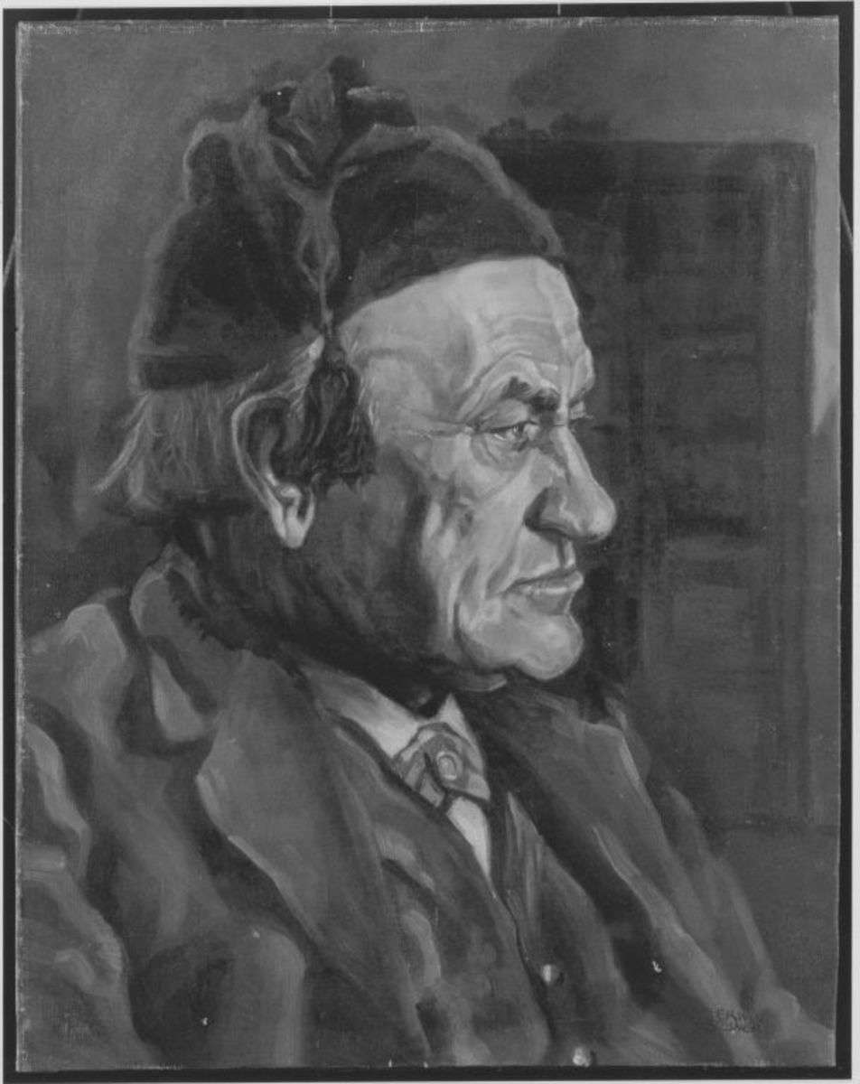 Alter Mann mit schwarzer Hausmütze