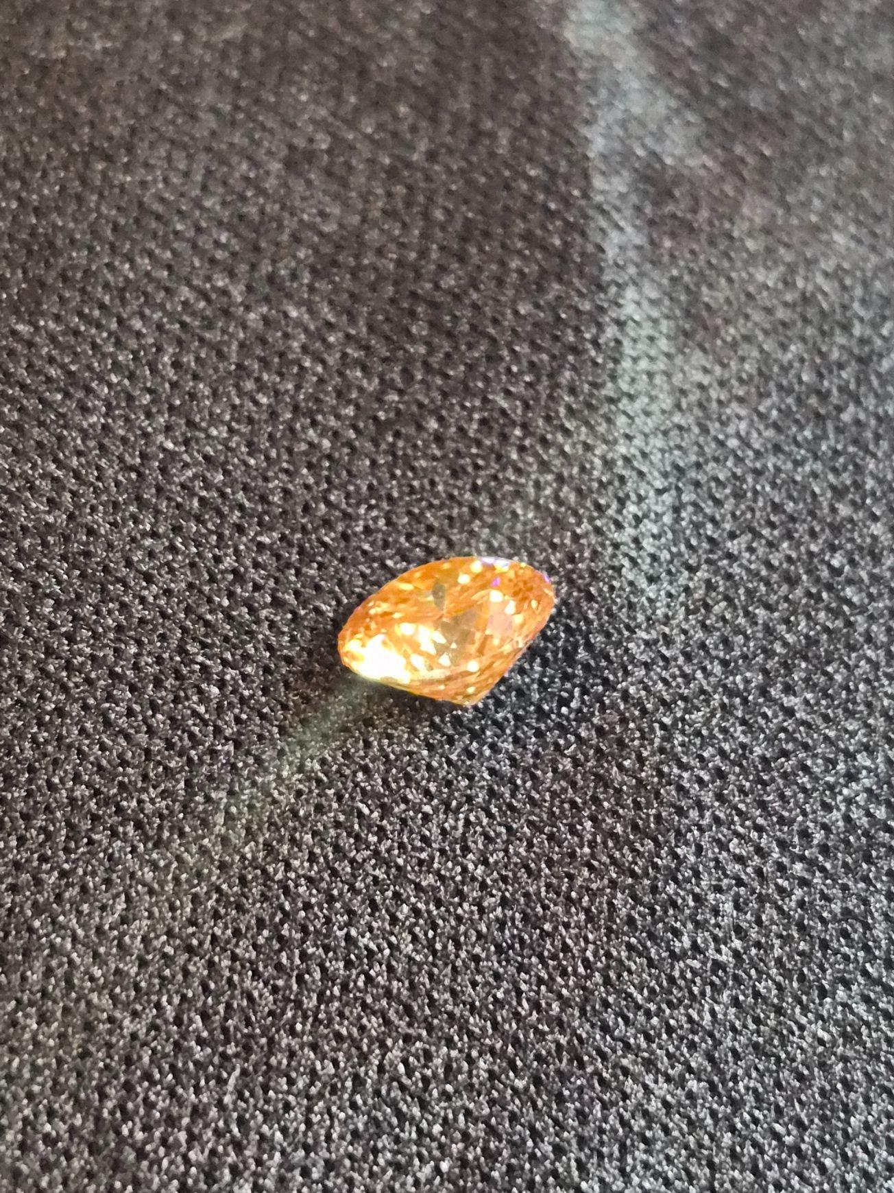 1 Ct Fancy Champaign colored round cut Diamond