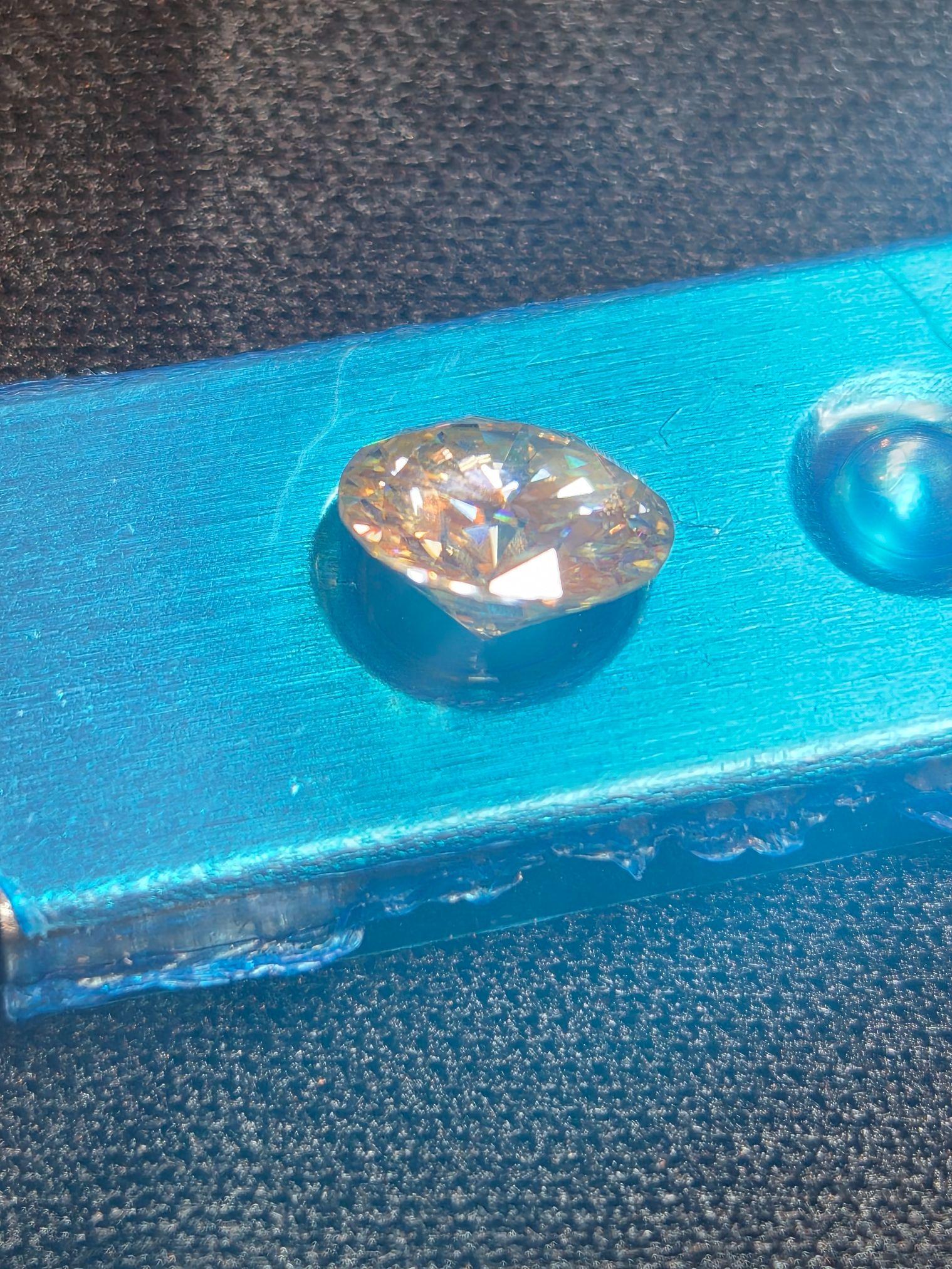 Brilliant white round cut lab diamond