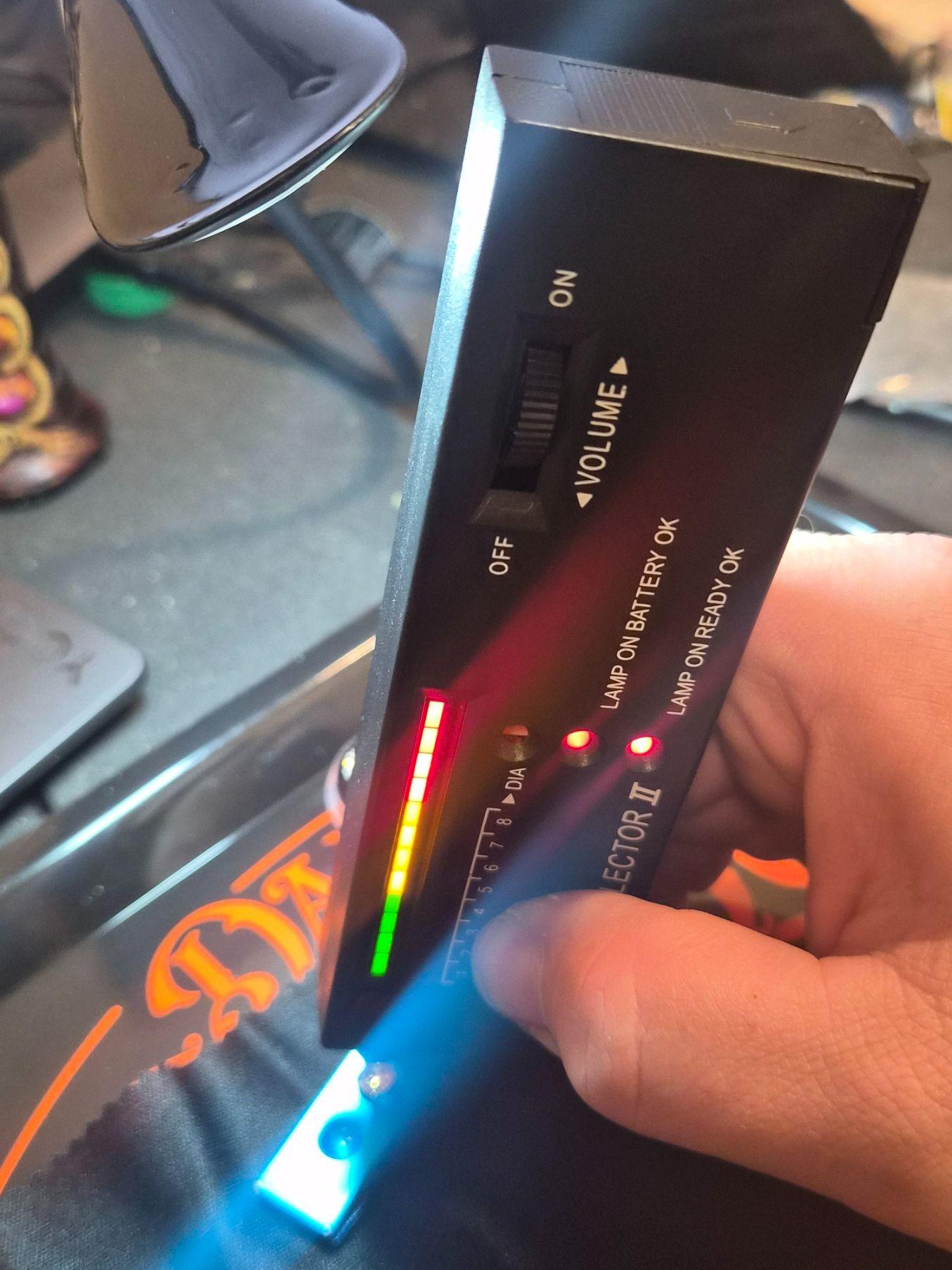 1 Ct Fancy Champaign colored round cut Diamond