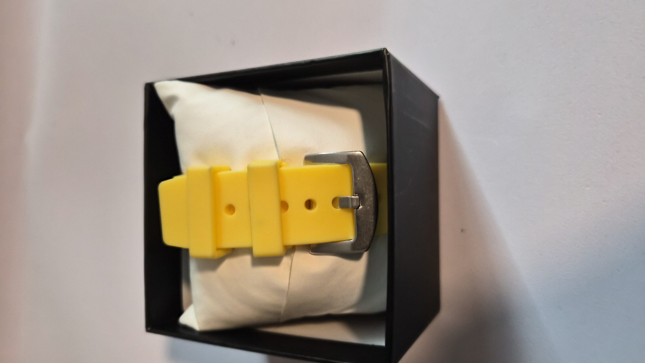 Custom Black and yellow Ferrari Style Fashion watch