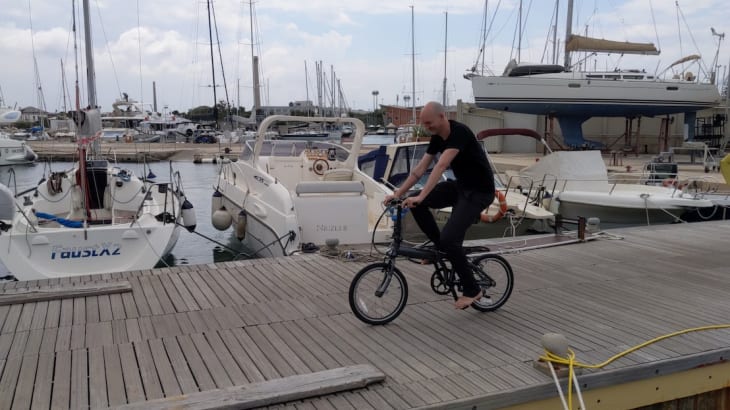 Eventually, we tackled the less critical things like de-rusting our bike. Getting our bike out considerably shortened the trip to the marina bathrooms.