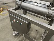 Maszyna Nadziewarki próżniowe Nadziewarka próżniowa Vemag ROBBY z porcjomatem typu waterwheel 6