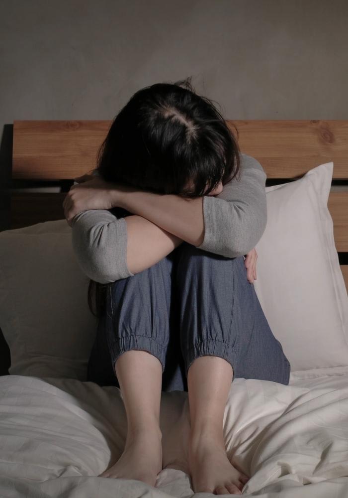 girl in bed