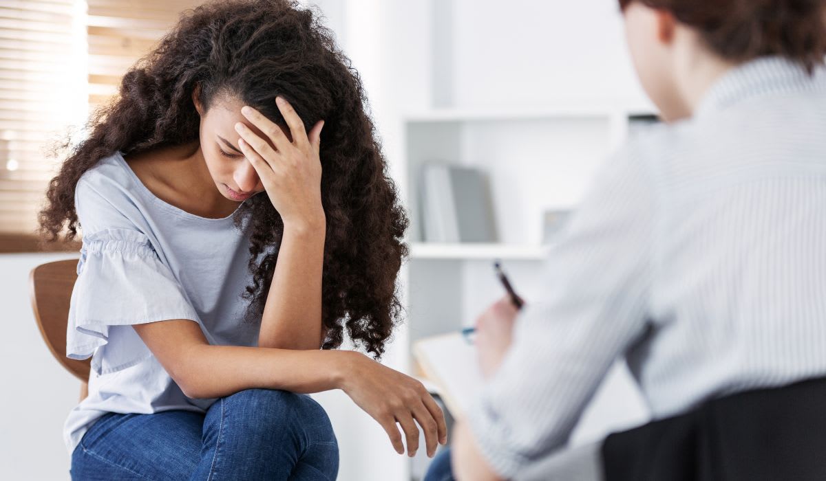 woman with PTSD receiving EMDR treatment