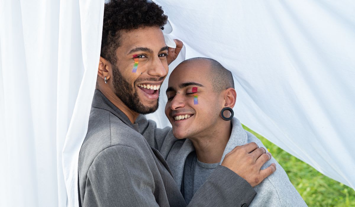 Queerplatonic Relationships In 2024: A Captivating Guide