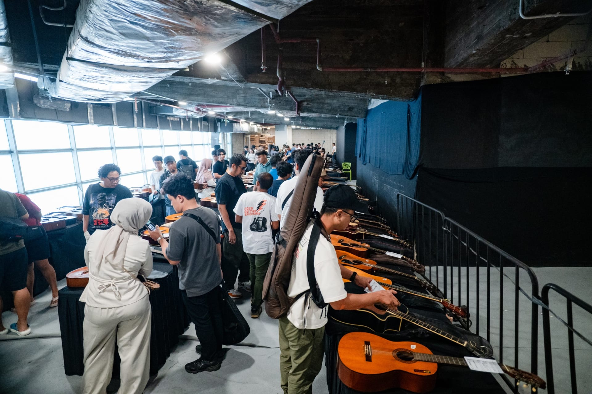 Vintage Guitar Show by INDOGUITARSHOW