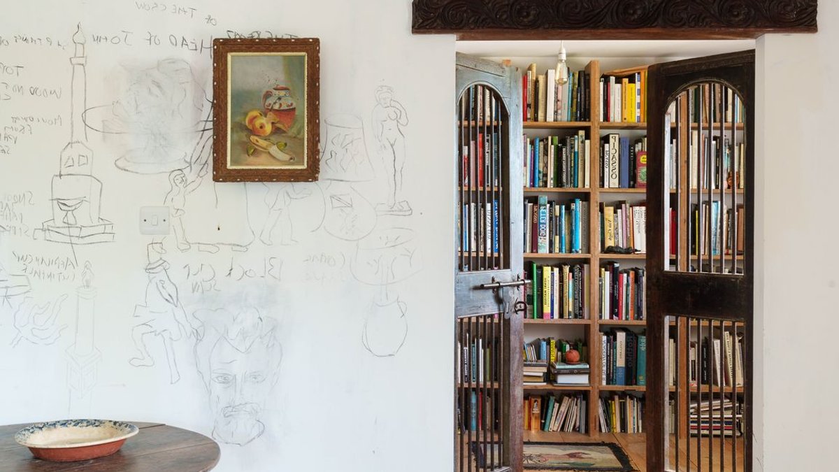 Artist’s Cornish cottage doubles as studio Artist’s Cornish cottage doubles as studio - artist cottage