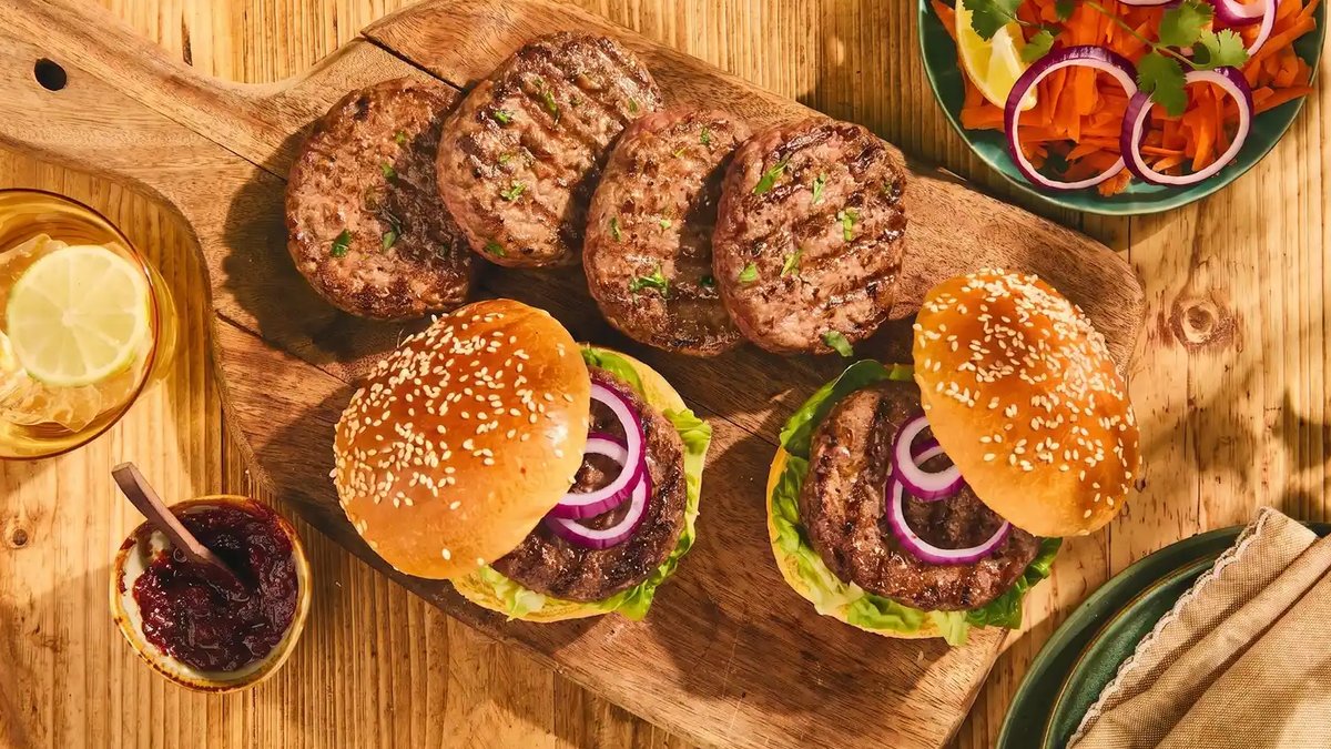 Morrisons Cuts Burger Prices for National Burger Day Morrisons Cuts Burger Prices for National Burger Day - burger discount