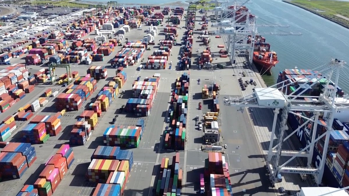 Oakland port sees stable July despite import dip - oakland port shipping