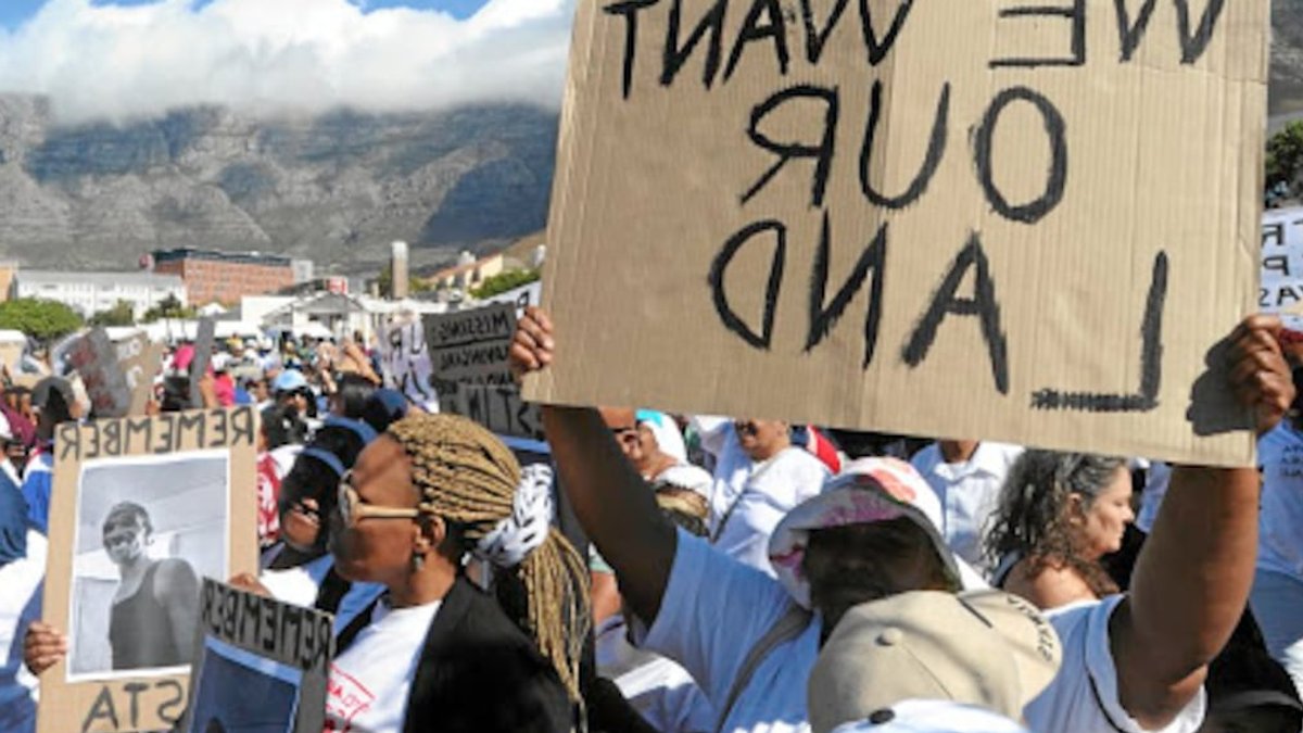 Banks Insurers Regulators Missing in Expropriation Case Banks Insurers Regulators Missing in Expropriation Case - banks insurers