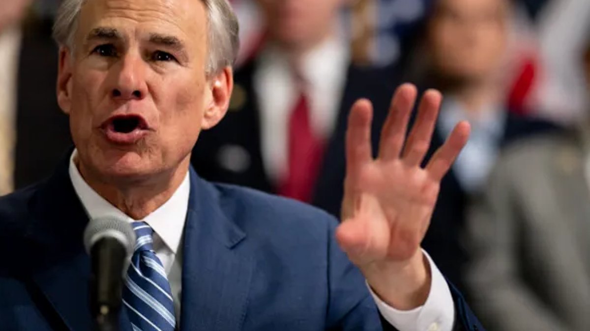Texas governor seeks 3-year degree pathways - three-year degree pathways
