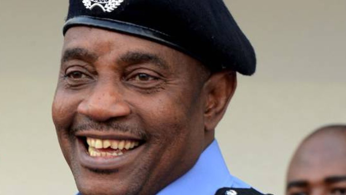Nigeria's Former IGP Solomon Arase Dies at 69 Nigeria's Former IGP Solomon Arase Dies at 69 - solomon arase death