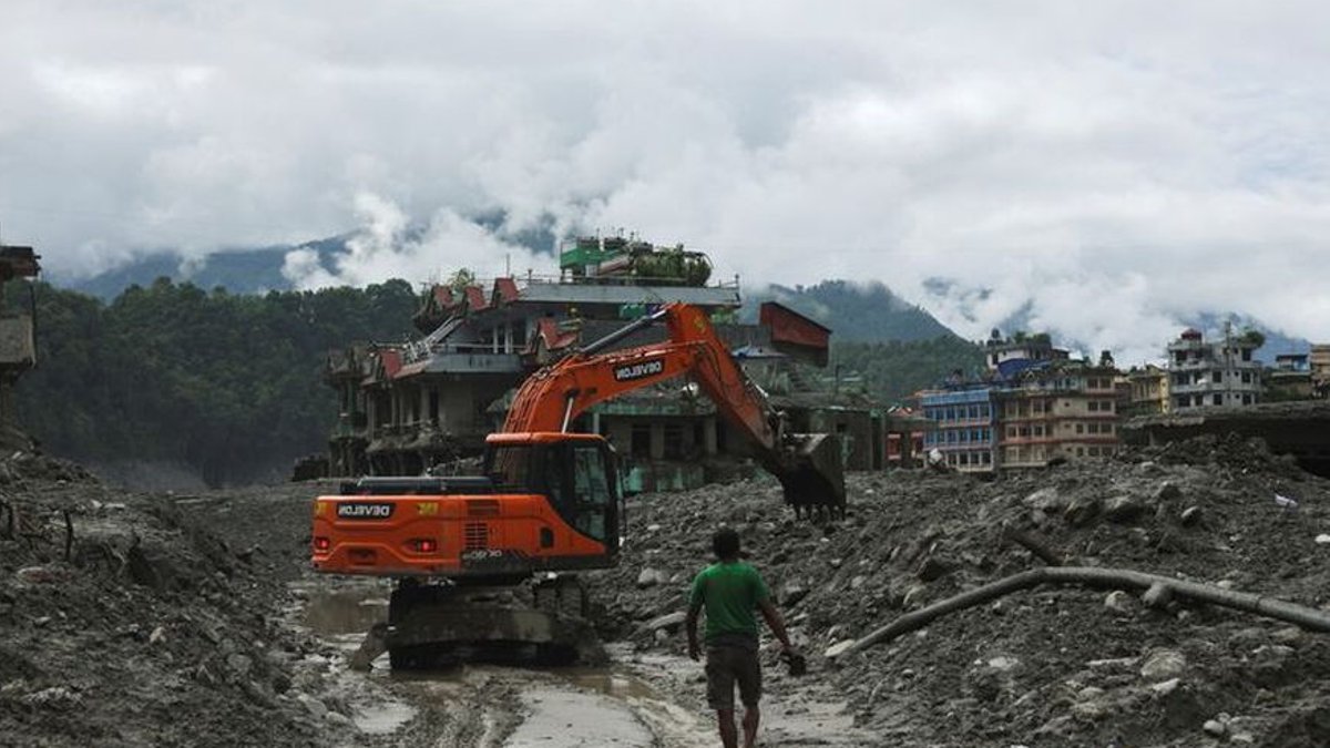 Nepal Flood Relief Efforts Gain Momentum Nepal Flood Relief Efforts Gain Momentum - flood relief
