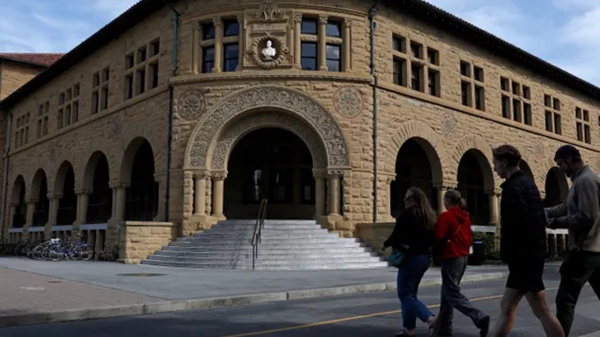 Judge rules Trump deportation policies unconstitutional - trump deportation policies