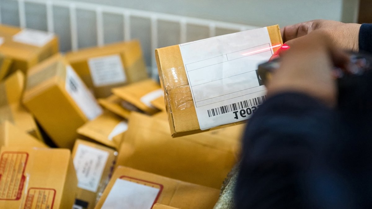 EU parcel tax cuts imports sharply - parcel tax