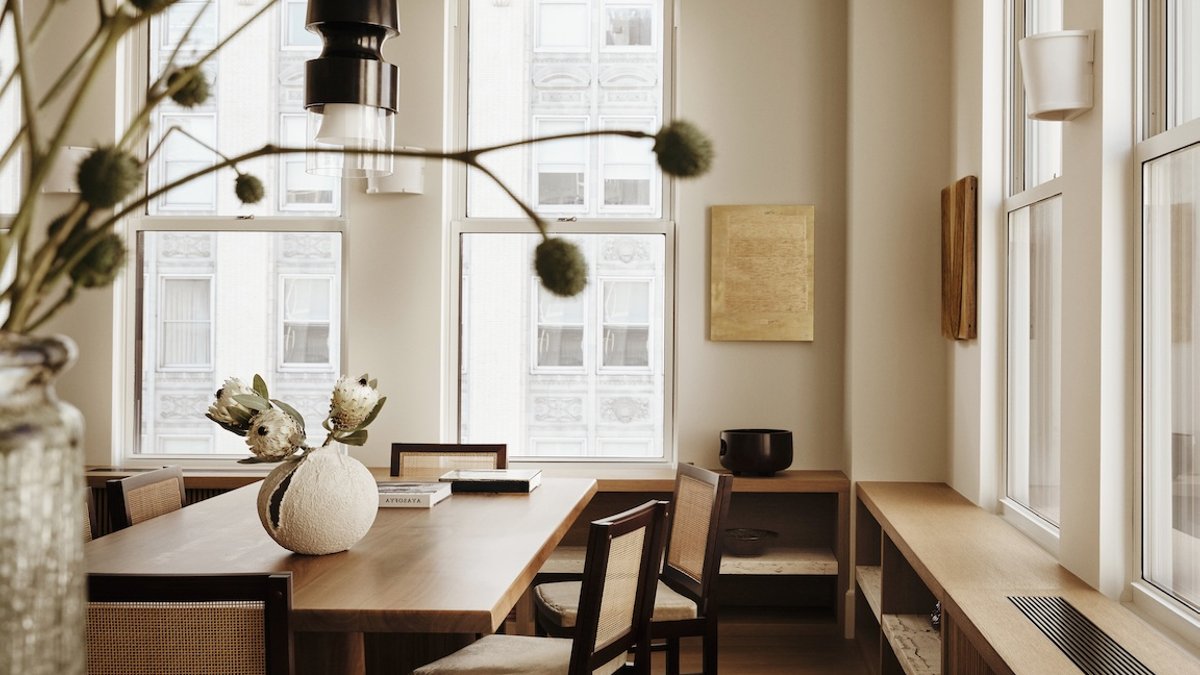 Gramercy Park Apartment Gets Bright New Look Gramercy Park Apartment Gets Bright New Look - apartment renovation