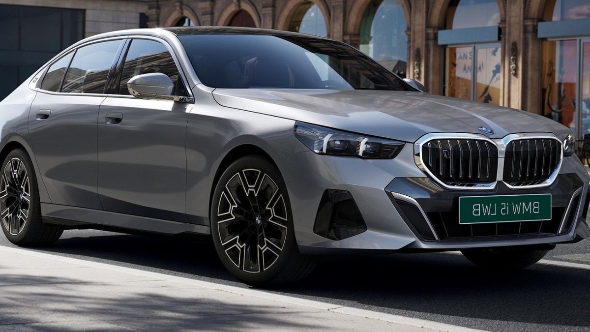 BMW i5 Long Wheelbase Launched in India at Rs. 79.60 BMW i5 Long Wheelbase Launched in India at Rs. 79.60 - bmw i5 long wheelbase