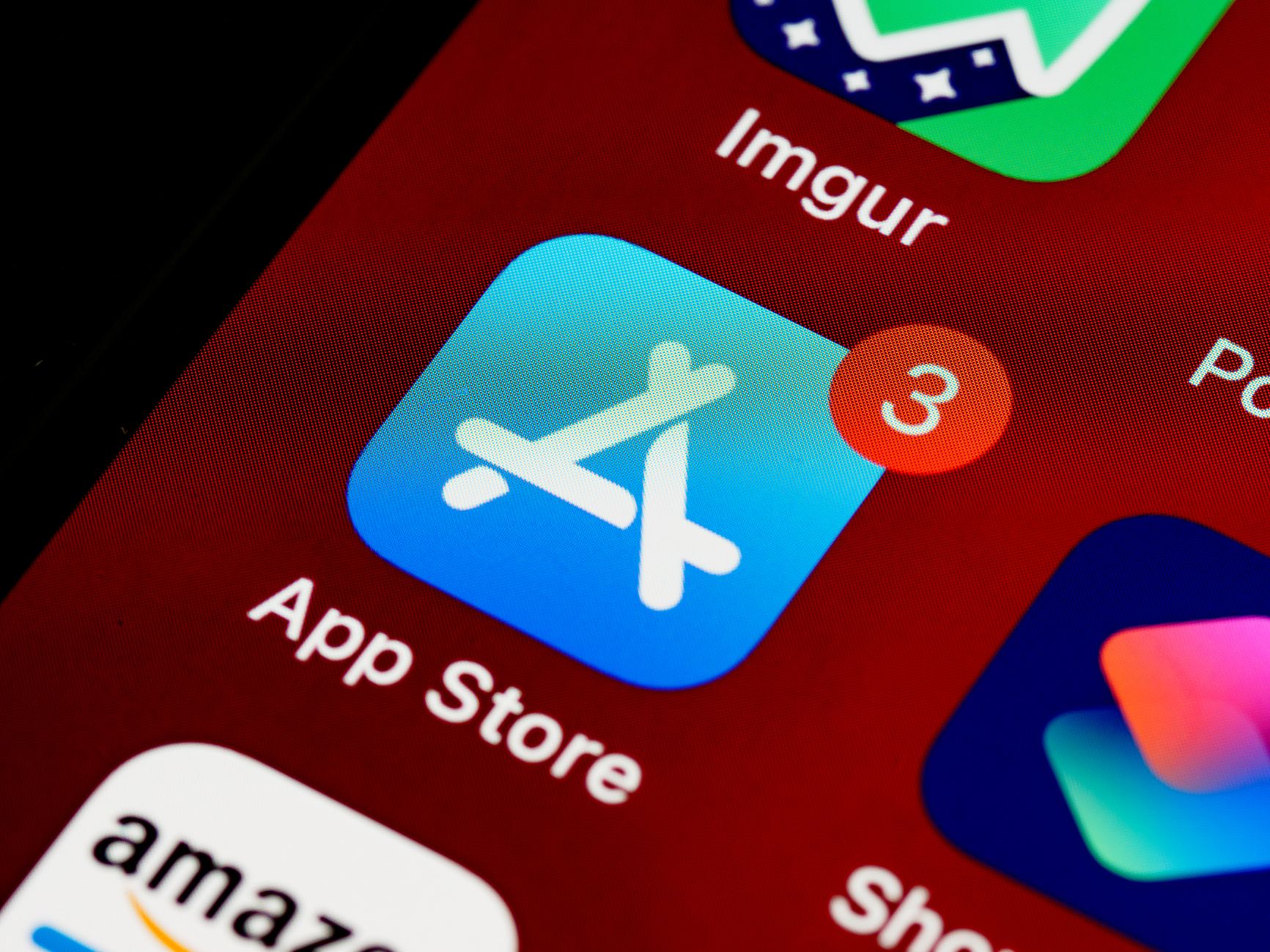 Alibaba AI App Reaches 700 Million Downloads