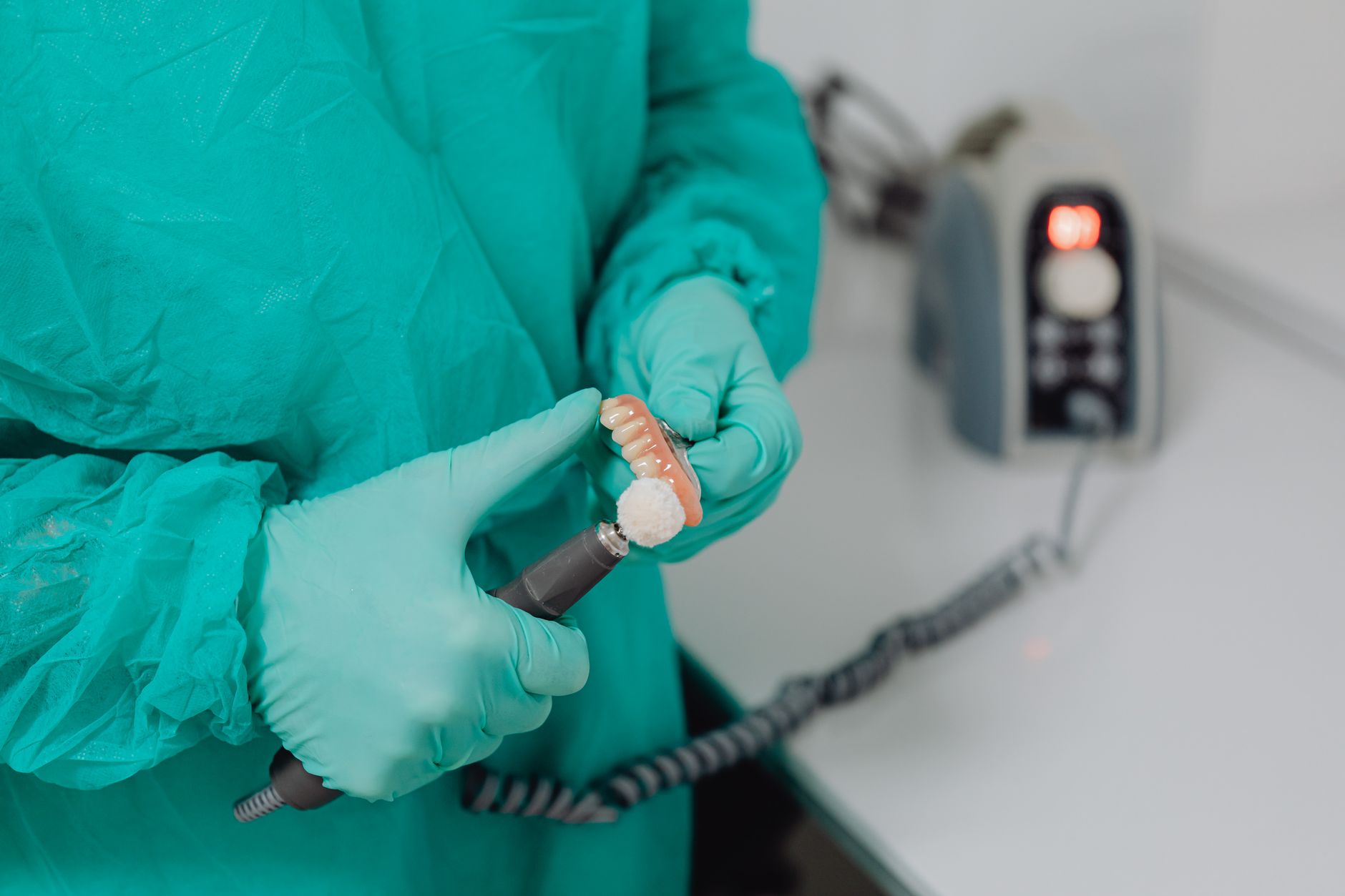 Dentures Vs. Dental Implants: A General Dentist Weighs In