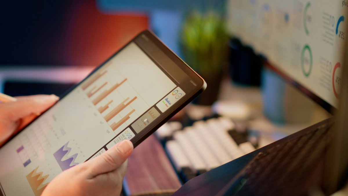 Welsh SMEs show signs of recovery in new report - welsh smes recovery