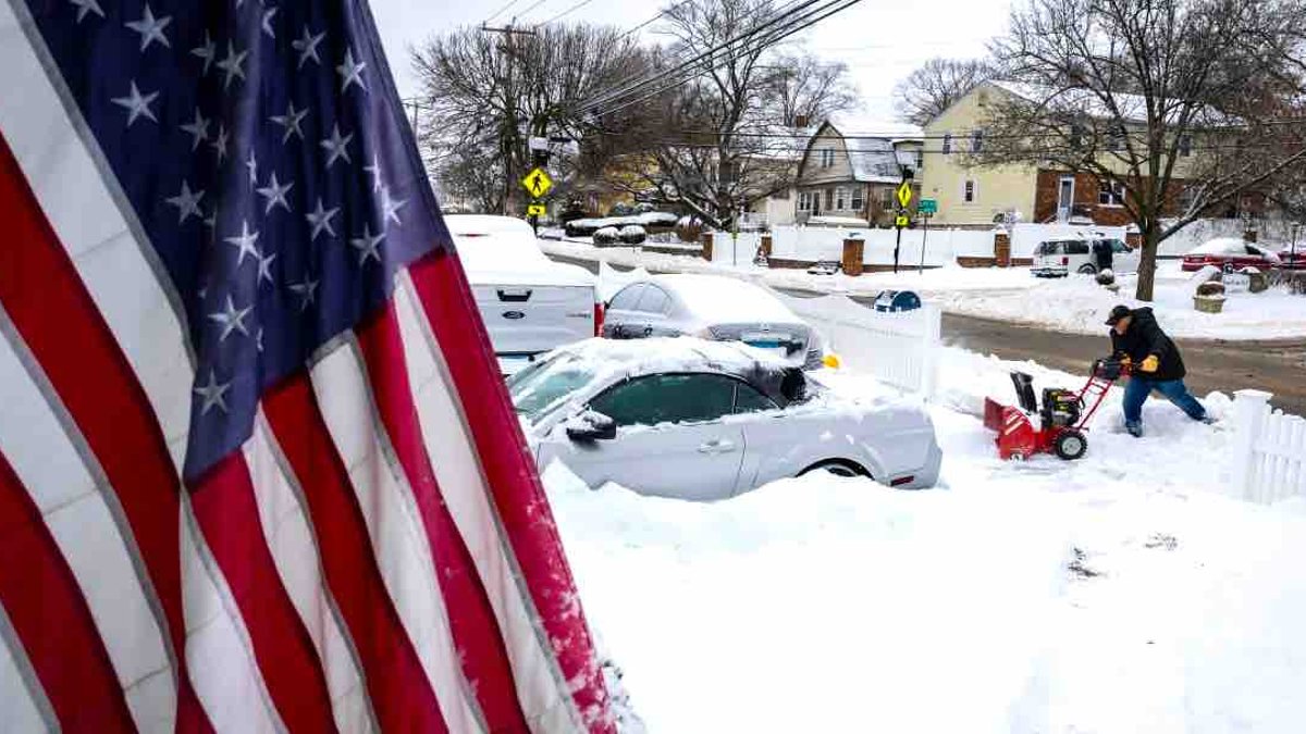 U.S. sees earliest snowfall records ahead of winter outlook - earliest us snowfall