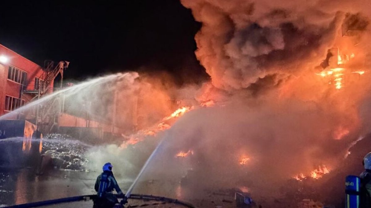 Belgian recyclers protest surge in battery fires - battery fires