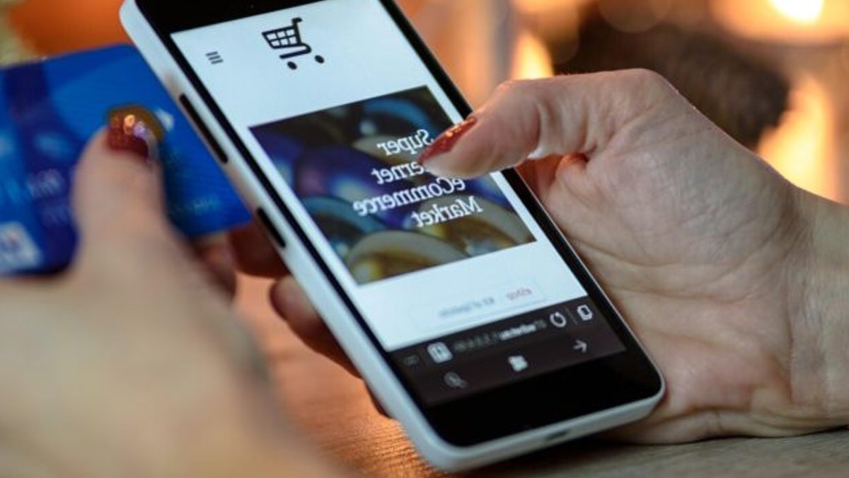 Consumers increasingly shop from home online Consumers increasingly shop from home online - online shopping