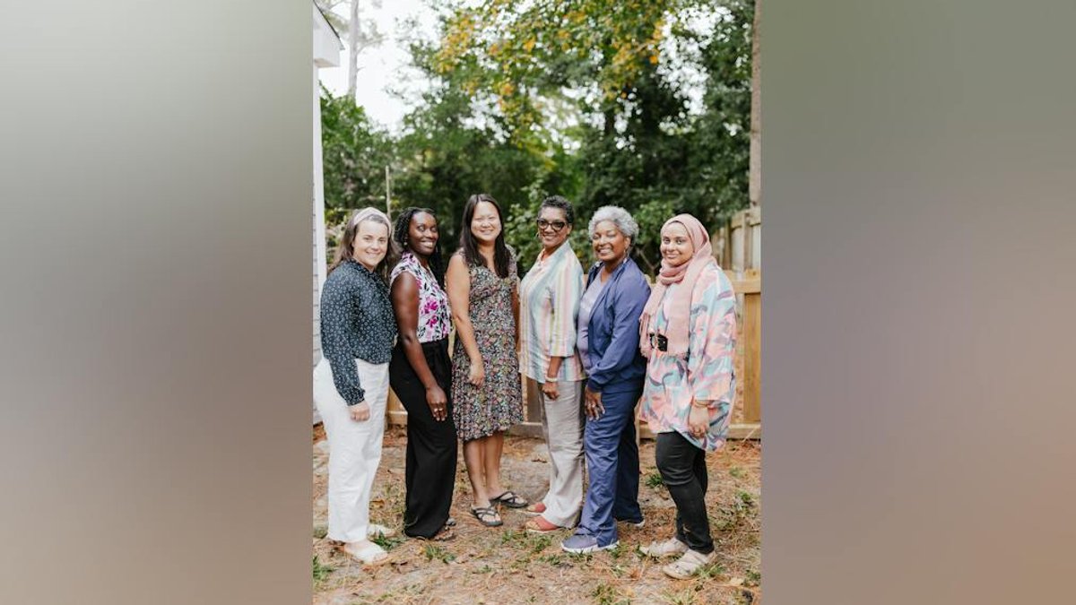 UNC Study Tests Doulas and Alerts to Improve Black Maternal UNC Study Tests Doulas and Alerts to Improve Black Maternal - maternal health study