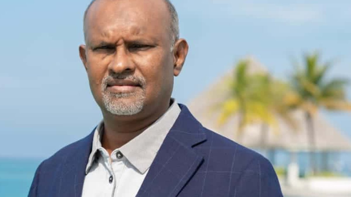 Maldives tourism adviser quits over foreign-currency policy Maldives tourism adviser quits over foreign-currency policy - maldives tourism adviser