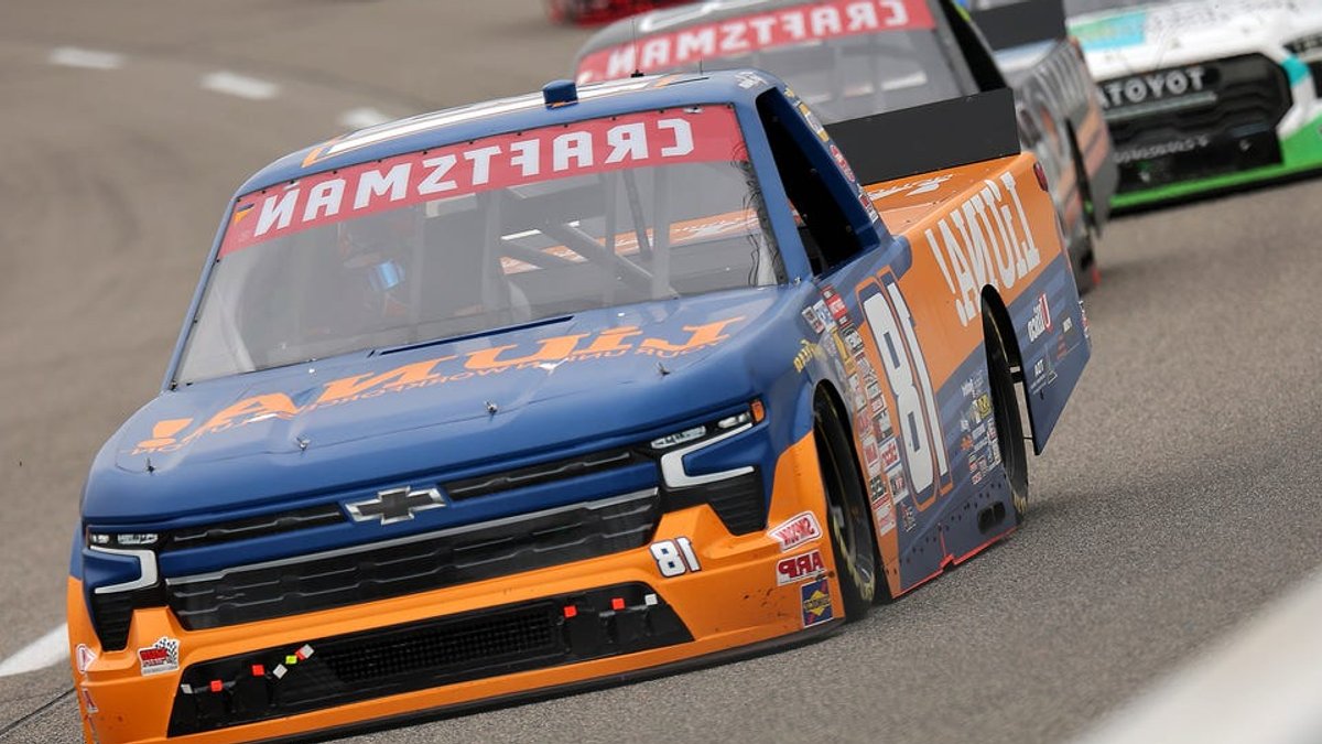 Truck Series Playoffs Begin Amid Chaos - nascar truck series