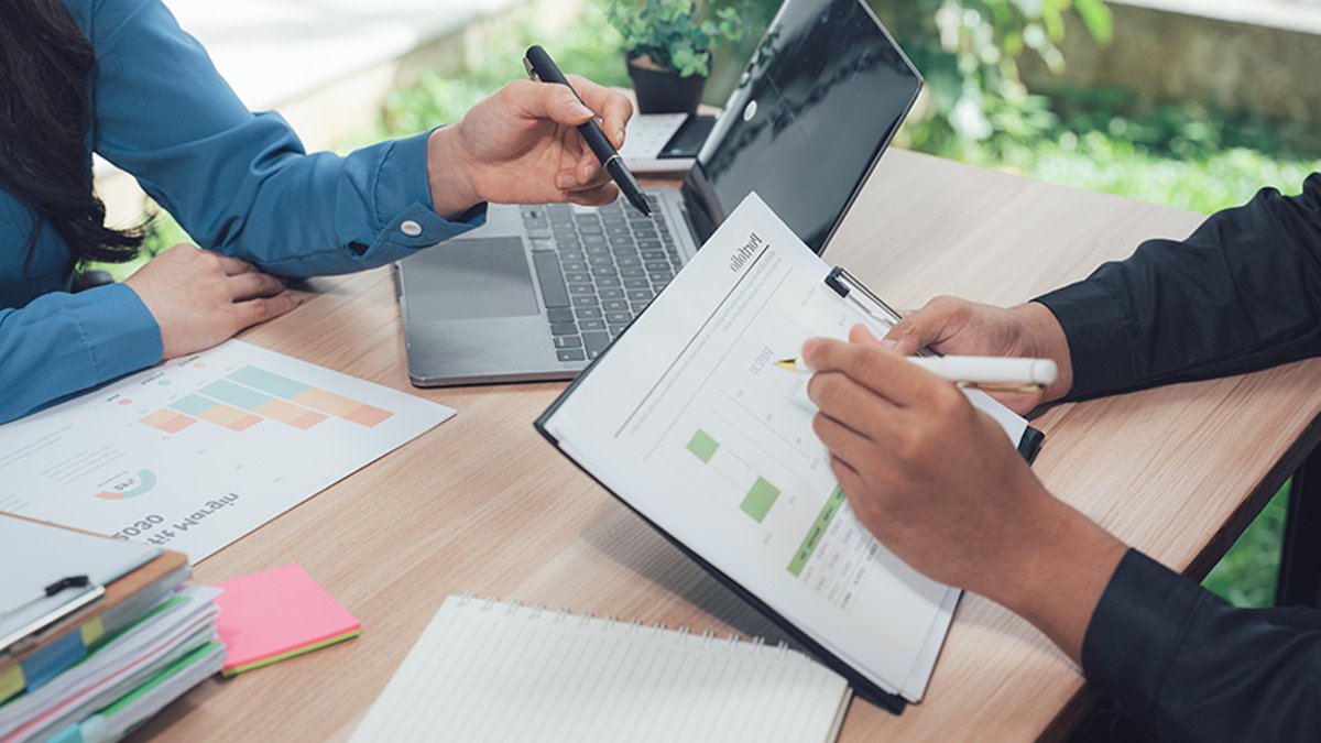 Early Updated Business Plans Help Entrepreneurs Succeed Early Updated Business Plans Help Entrepreneurs Succeed - business plan