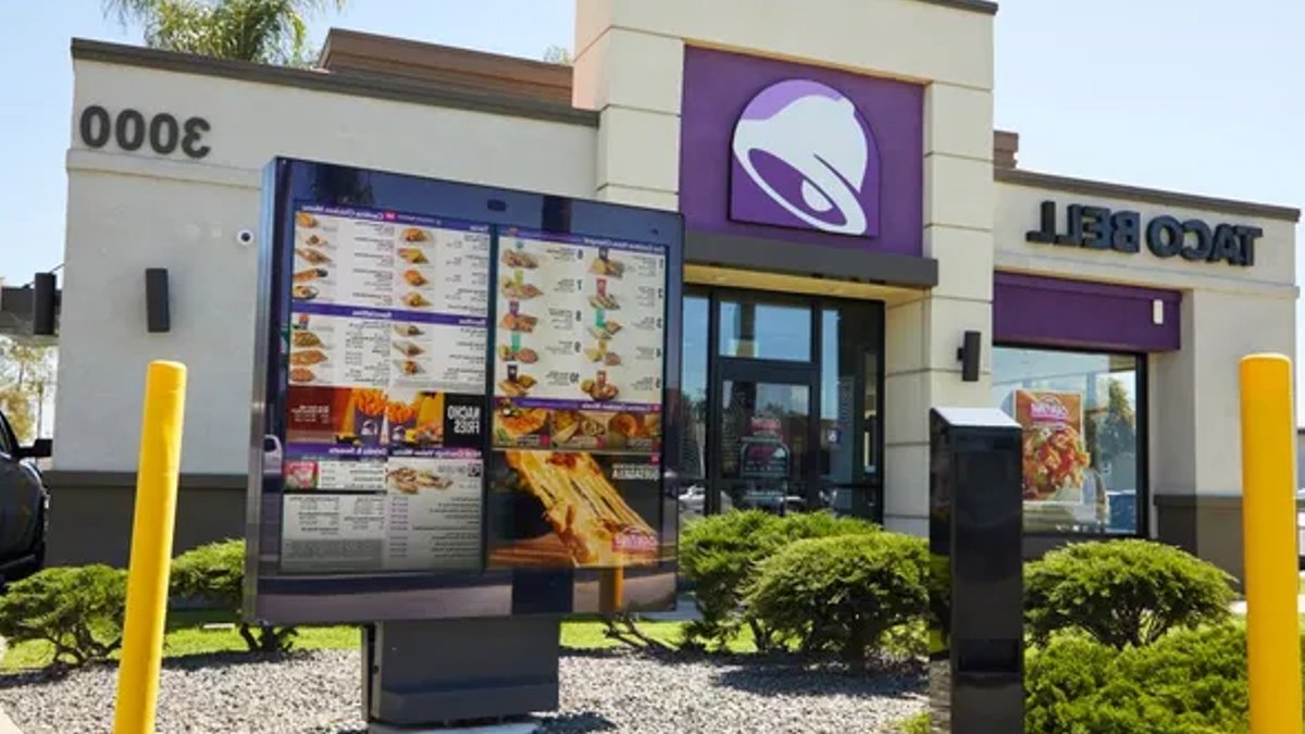 Taco Bell struggles to regain customers after Cyclospora outbreak Taco Bell struggles to regain customers after Cyclospora outbreak - taco bell recovery
