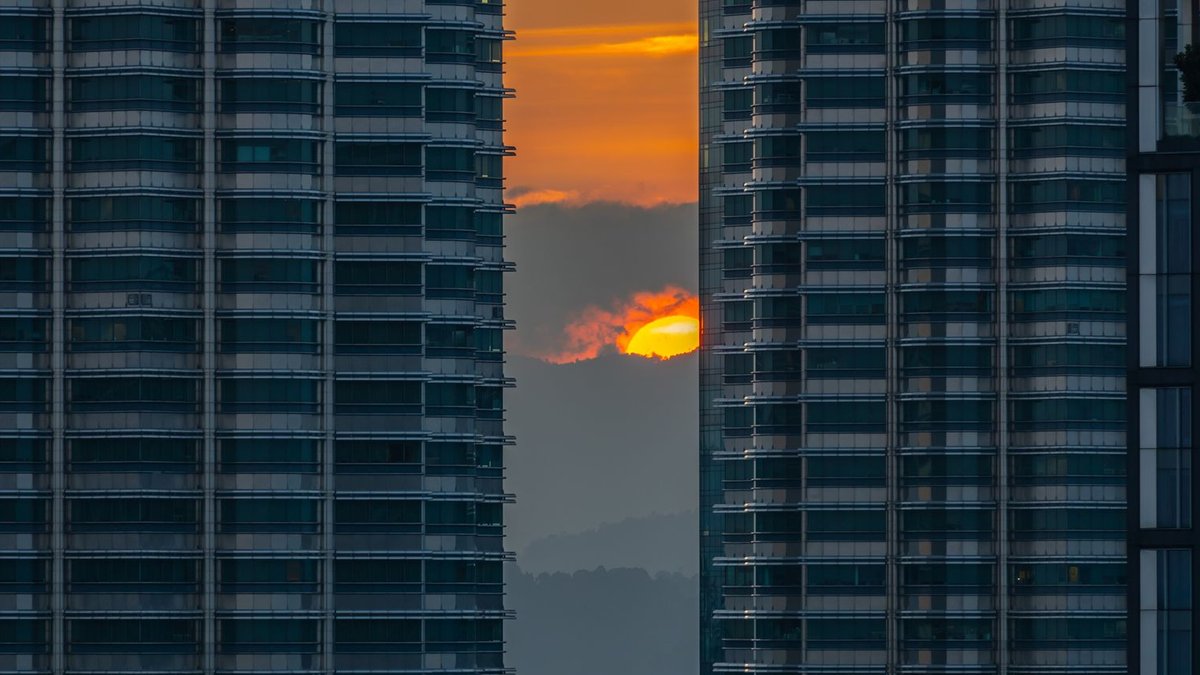 Former PETRONAS manager accused of leaking confidential reports Former PETRONAS manager accused of leaking confidential reports - petronas leaks