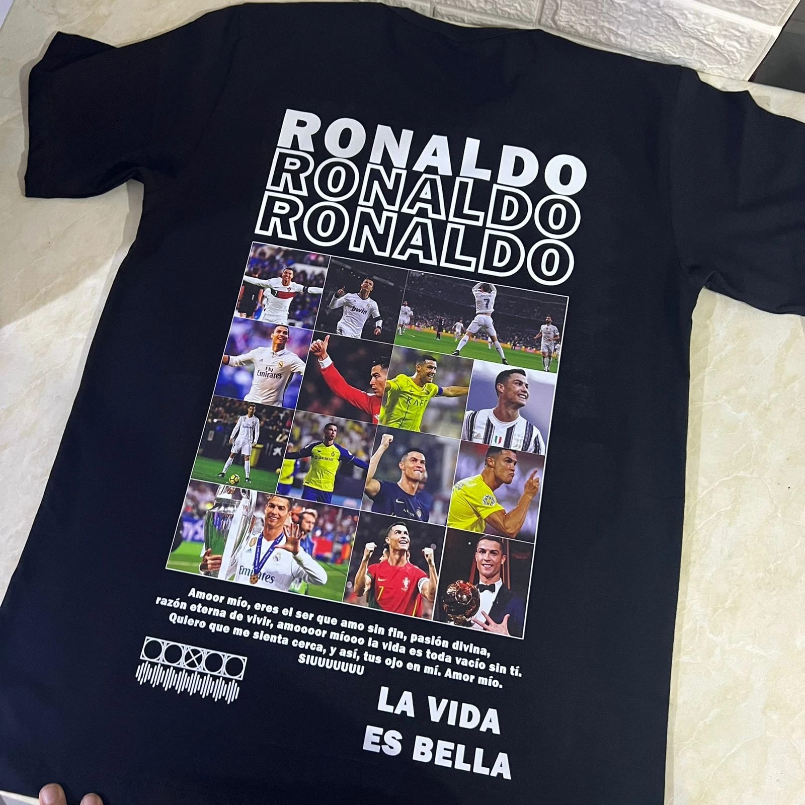 CR7 Collage V3 - gift product