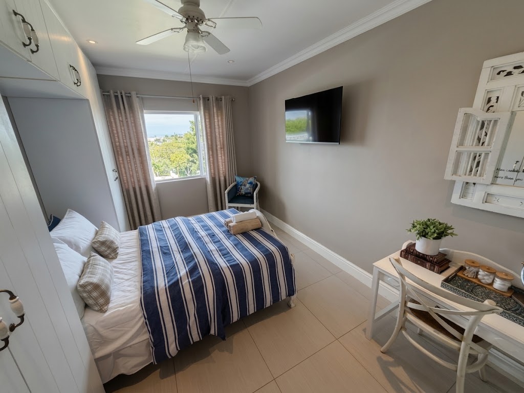 Main bedroom in the Private Retreat