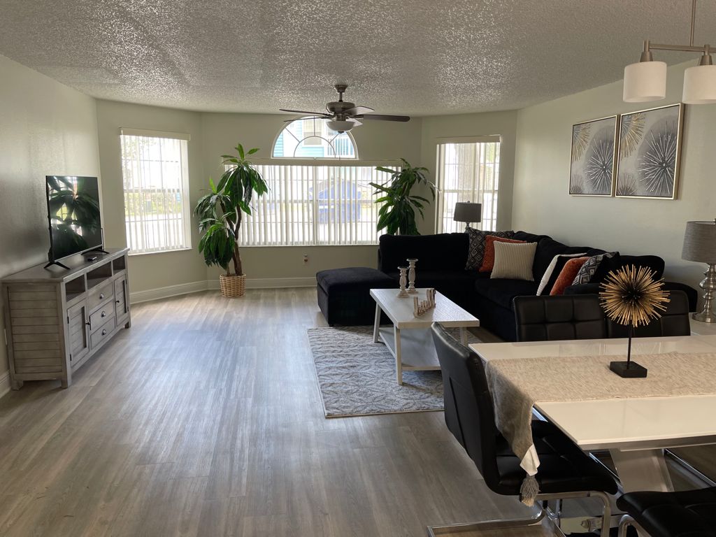 Grand Family 3BR Condo Penthouse near Disney